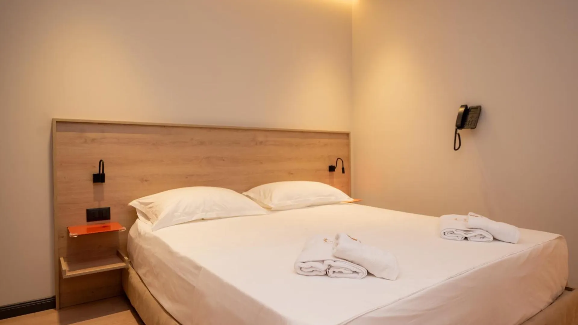 Calma Boutique Hotel Vlorë Albania